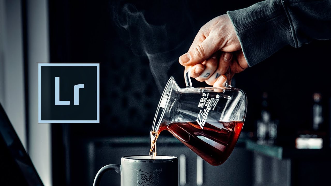 Lightroom's Radial Mask Tool Is the Closest Thing to a Darkroom Spotlight (Here's How to Use It)