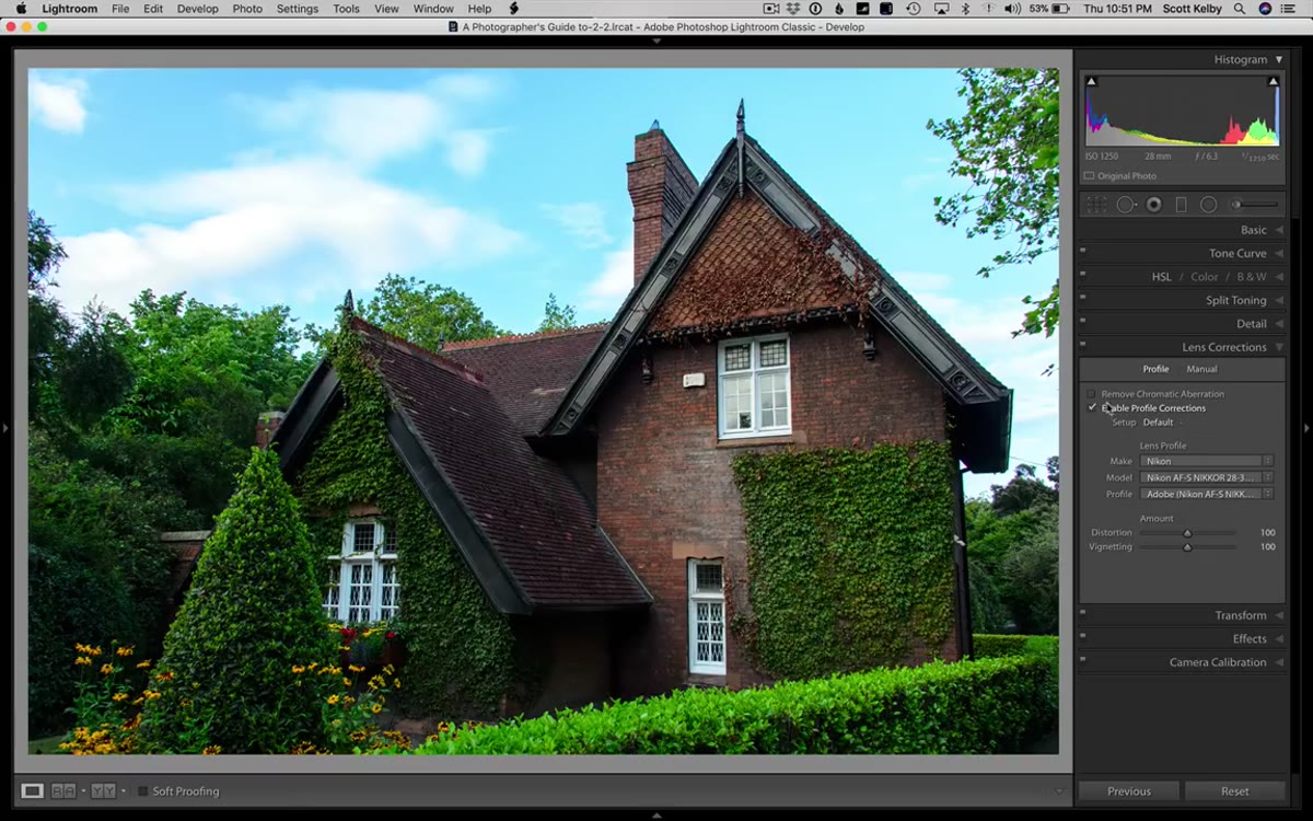 Lens Corrections panel with Remove Chromatic Aberration checkbox enabled