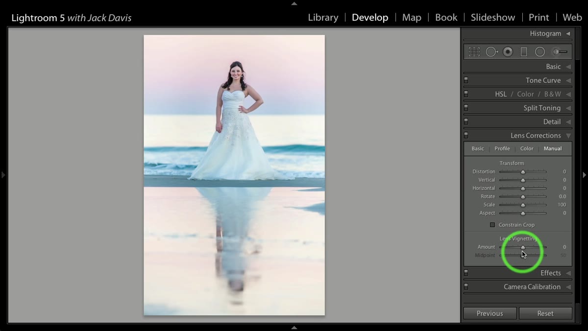 Aspect Ratio slider in Transform panel being extended to the right
