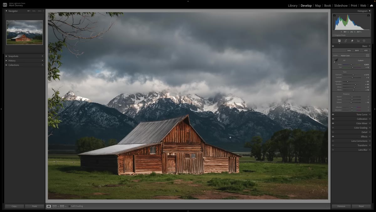 Masking panel open with subject selection active
