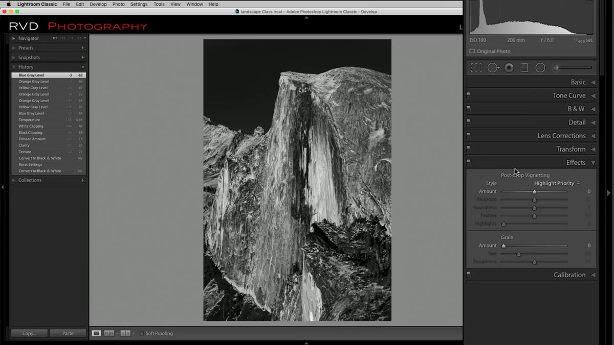 Adjusting vignette sliders in the Effects panel with dark sky present