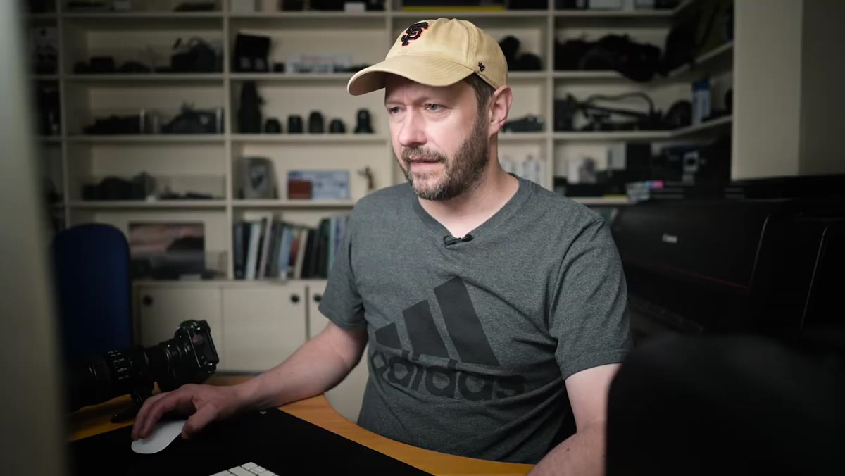 Saving the Photoshop file and returning to Lightroom with TIFF visible